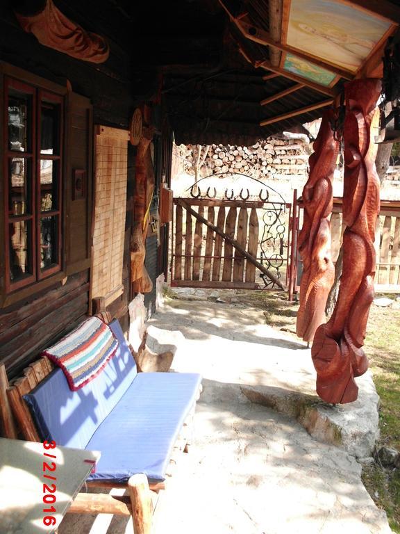 Romanticka Drevenica ลิปตอฟสกา โอซาดา ภายนอก รูปภาพ