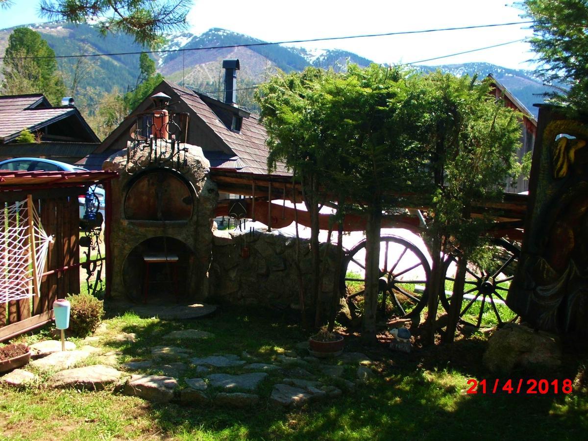 Romanticka Drevenica ลิปตอฟสกา โอซาดา ภายนอก รูปภาพ